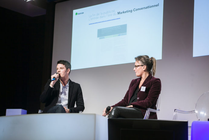 De gauche à droite : Maxime Baumard (iAdvize) et Marie Amiot (EBP) - Les Enjeux Innovation B2B 2017 Crédit photo : Guillermo Gomez